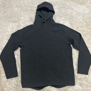 RUSSELL Men's Grey IntelliFresh Textured Men's Hoodie SZ. M (38-40)